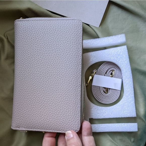 Phone Crossbody Leather Wallet - Picture 8 of 12